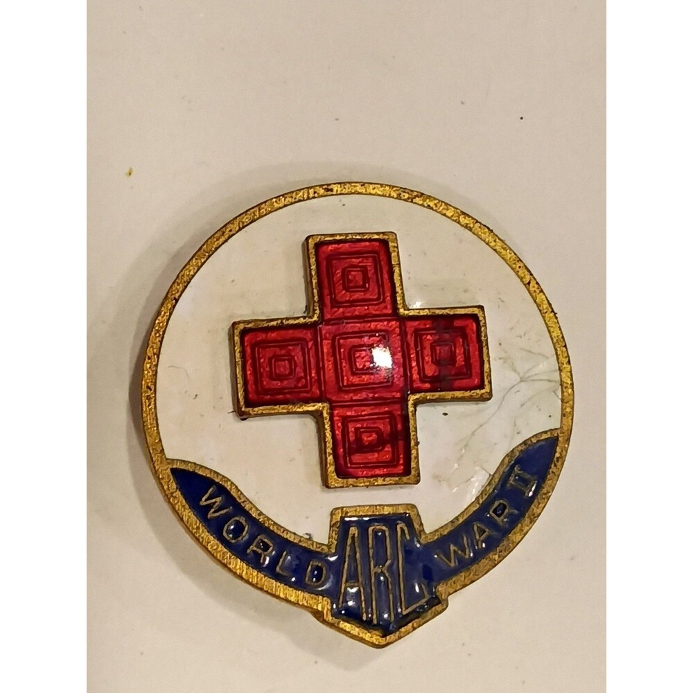 Original WW2 American RED CROSS ARC World War II Brooch Lapel Hat Pin Badge #2